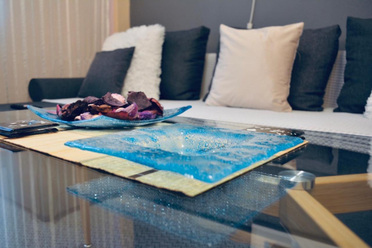 Sweet Luxury Apartment Tesalonika Bagian luar foto